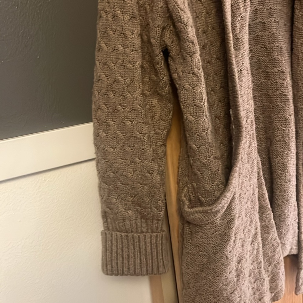 Sweater - Picture 3 of 6